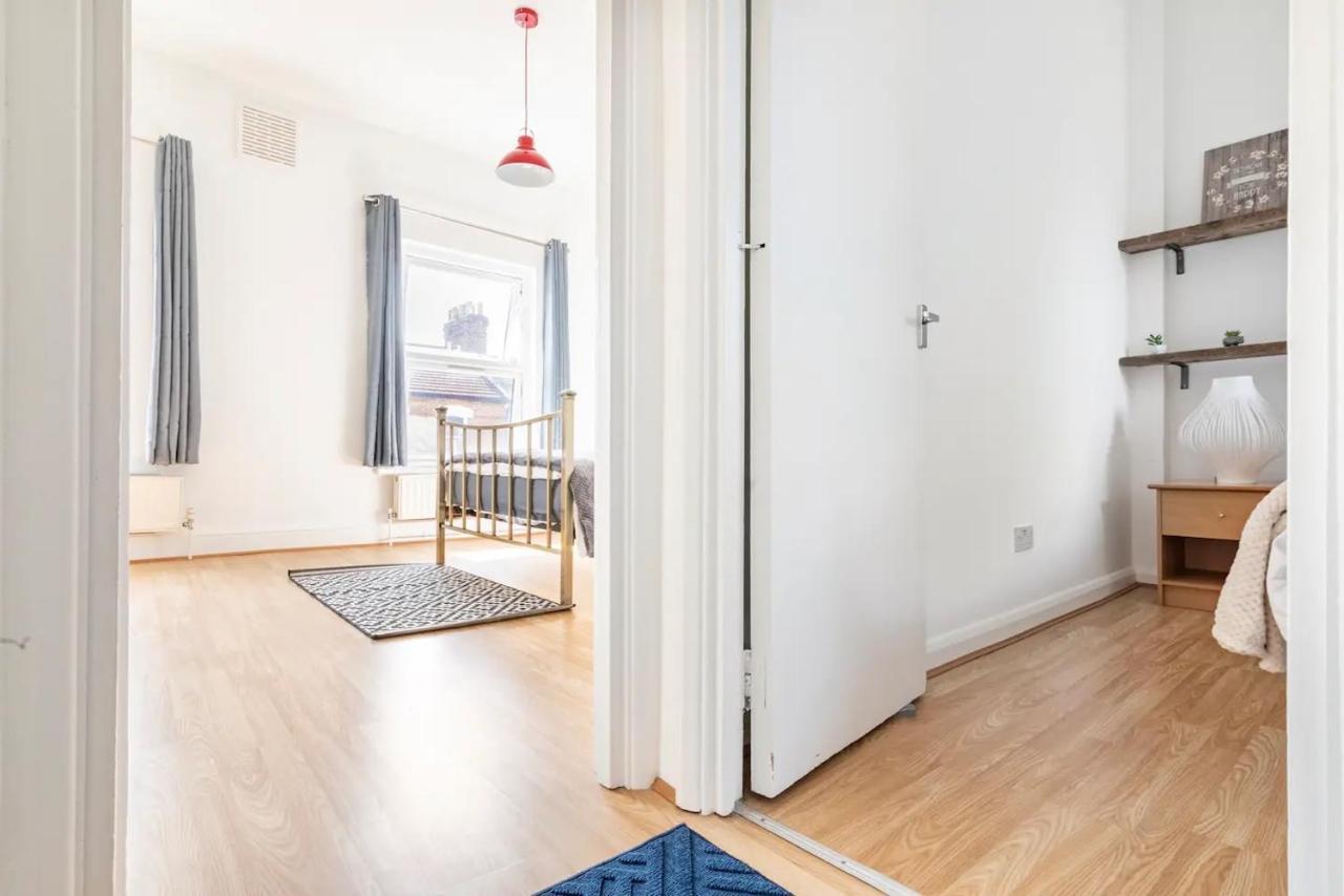 Large, Bright And Spacious 3 Bed Flat In לונדון מראה חיצוני תמונה