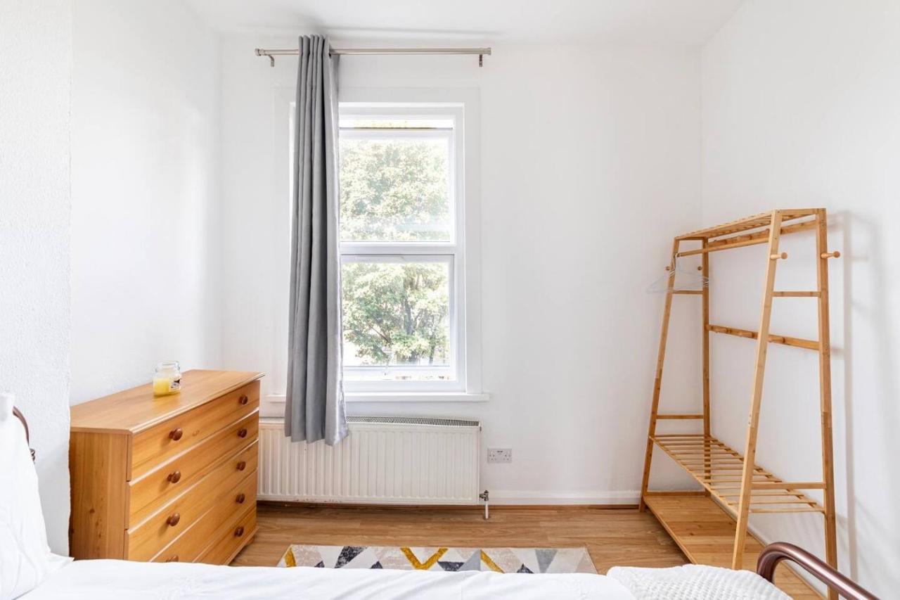 Large, Bright And Spacious 3 Bed Flat In לונדון מראה חיצוני תמונה